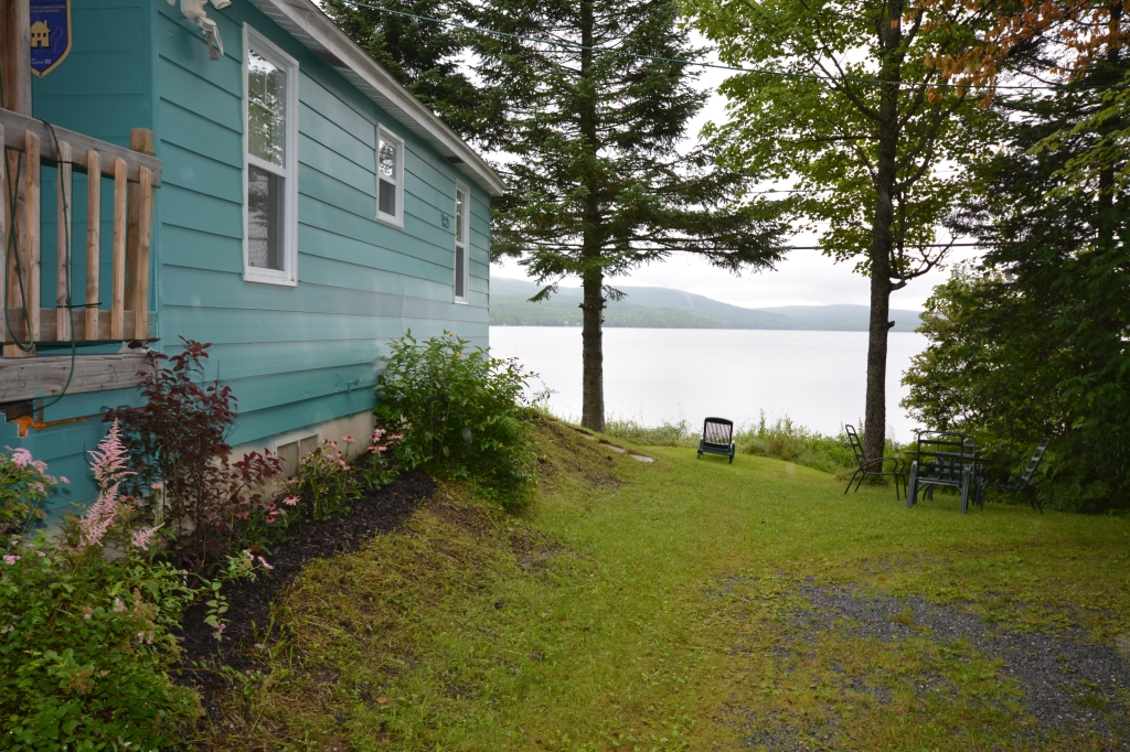 chalet a vendre bord de l'eau chaudiere appalaches