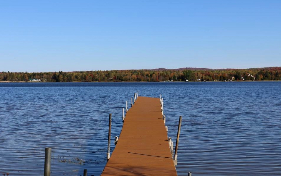 Au Soleil Levant Du Lac Aylmer, Chalet à louer, CantonsdeL'est/Estrie