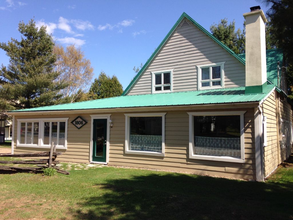 Chalet SaintFerréollesNeiges, chalet Région de Québec L'auberge du village, jusqu'à 24 personnes