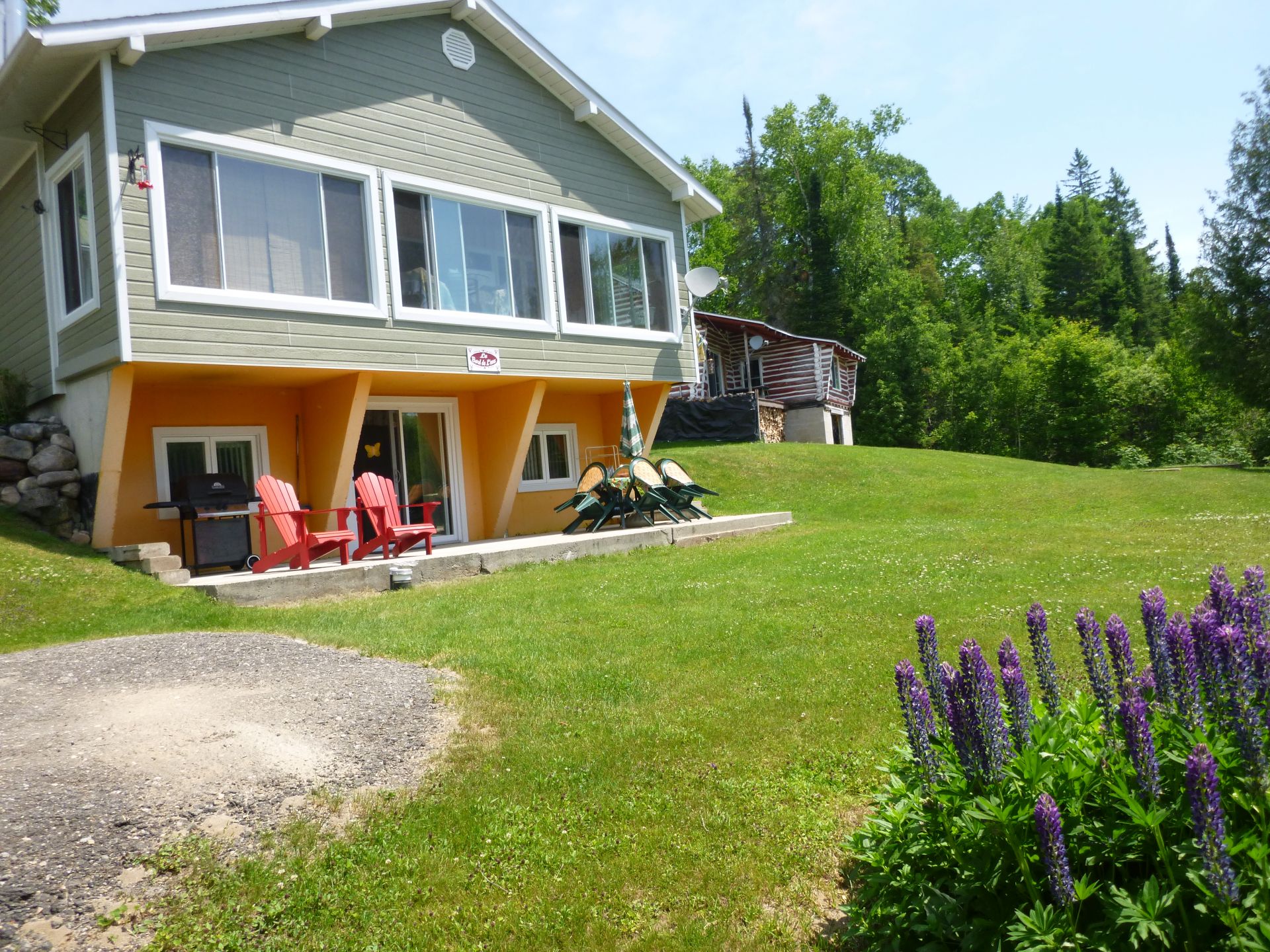 Chalet MontLaurier, chalet Laurentides Chalet la détente semi soussol