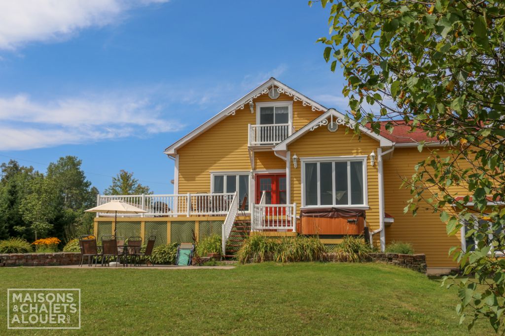 Au Soleil Levant Du Lac Aylmer, Chalet à louer, CantonsdeL'est/Estrie