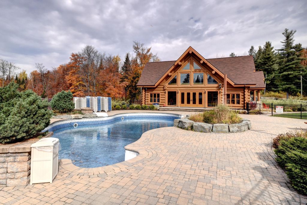 Chalet SaintSauveur, chalet Laurentides Chalet de l'ours 018