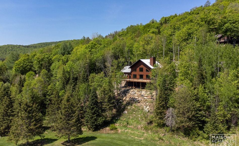 Chalet à louer en bois rond Laurentides