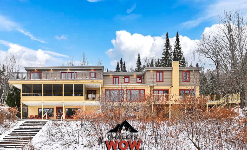 Chalet à louer en bois rond Laurentides