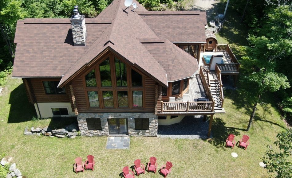 Chalet à louer en bois rond Laurentides