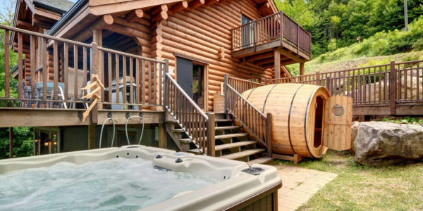 Chalet à louer en bois rond Laurentides