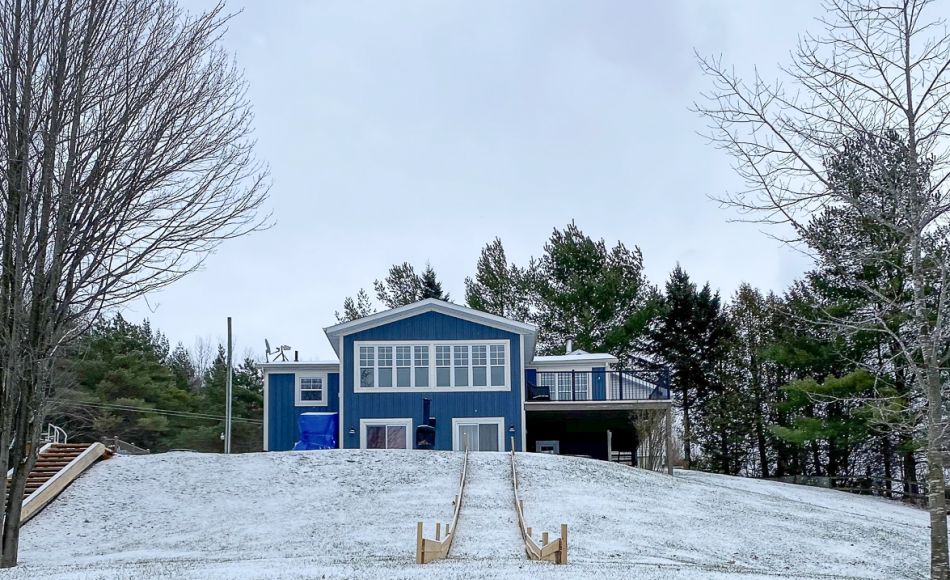 Chalet à louer en bois rond Cantons-de-l'Est / Estrie