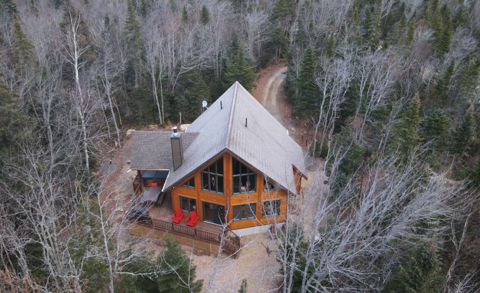 Chalet à louer en bois rond Charlevoix