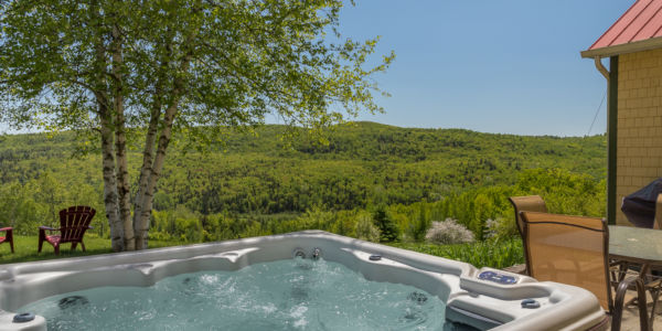 Chalet à louer en bois rond Cantons-de-l'Est / Estrie