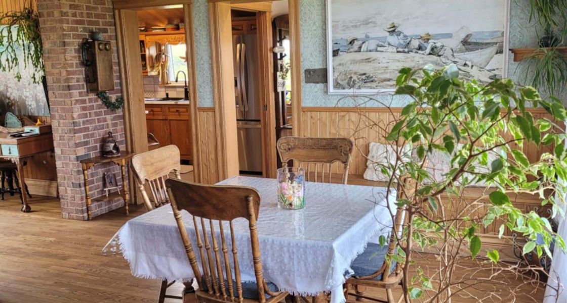 La Typique Aux Vents - 