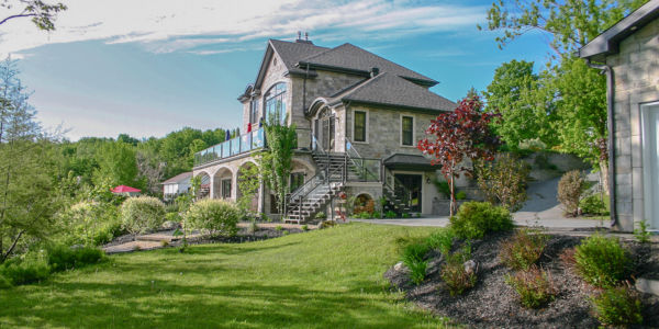 Chalet à louer en bois rond Cantons-de-l'Est / Estrie