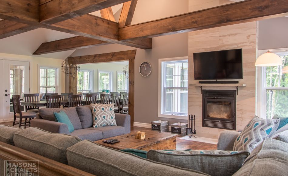 Chalet à louer en bois rond Cantons-de-l'Est / Estrie