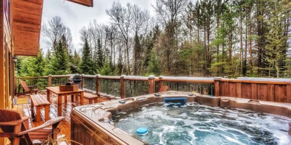 Chalet à louer en bois rond Laurentides