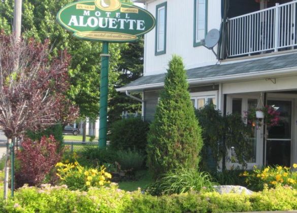 Hôtel / Motel À louer Centre-du-Québec