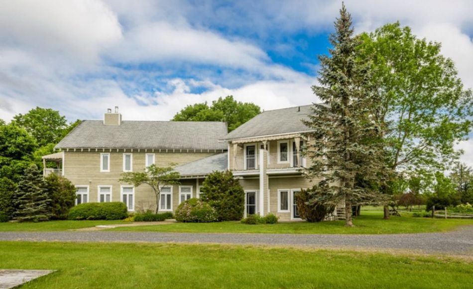 Chalet à louer en bois rond Cantons-de-l'Est / Estrie