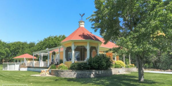 Chalet à louer en bois rond Cantons-de-l'Est / Estrie