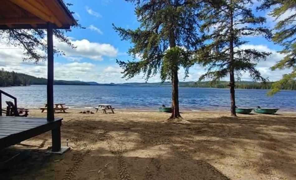 Chalet à louer en bois rond Saguenay-Lac-Saint-Jean