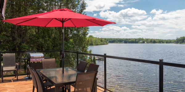 Chalet à louer en bois rond Cantons-de-l'Est / Estrie