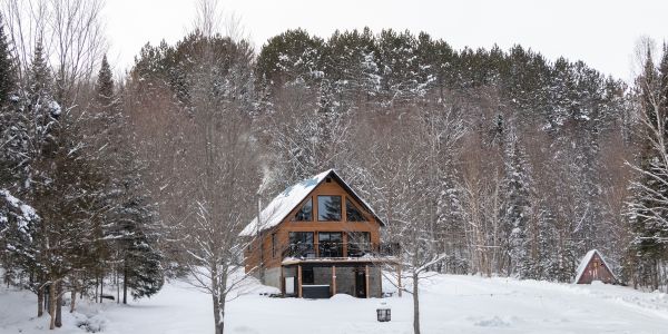 Chalet à louer en bois rond Cantons-de-l'Est / Estrie