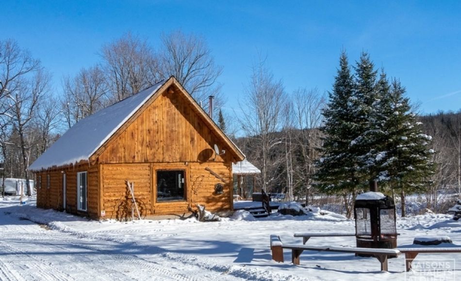 Chalet à louer en bois rond Lanaudière