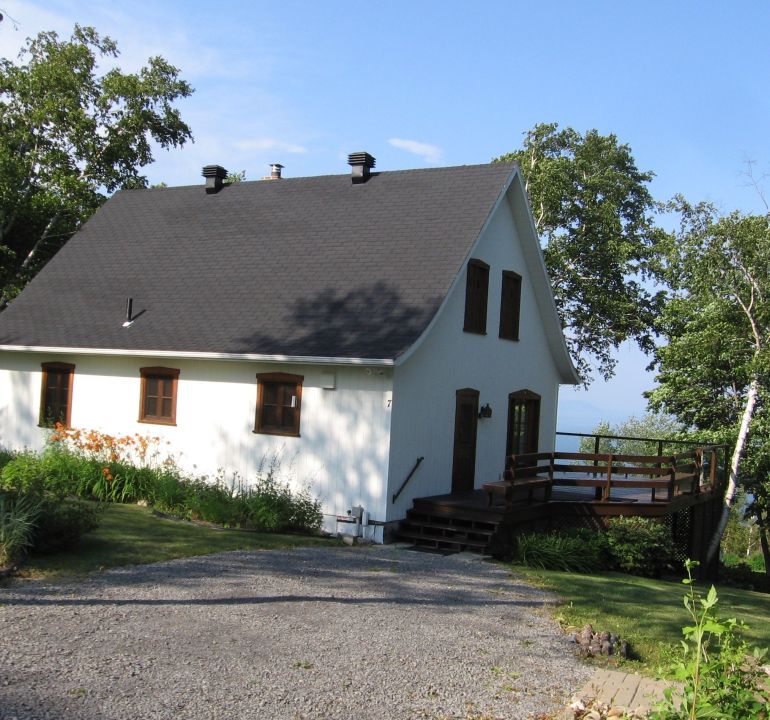 Voir plus de photos et informations pour Chalet à louer Charlevoix