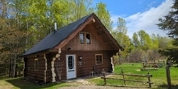 Chalet à louer en bois rond Lanaudière
