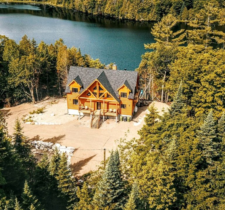 Chalet À vendre Laurentides