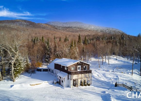 Voir plus de photos et informations pour Chalet à louer Laurentides