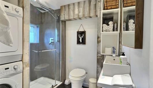 Lave linge, sèche linge, et toilette type de véhicule motorisé pour diminuer la consommation en eau