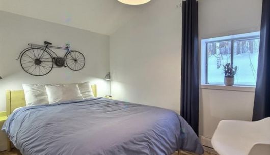 Lit Queen et grand garde robe